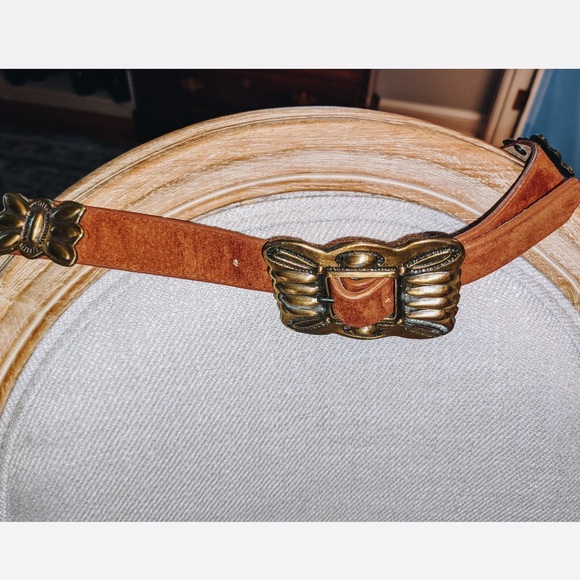 Leather Metal Western Buckle Statement Belt Gold - Picture 2 of 2